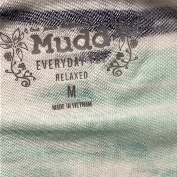 Mudd Ombré Tee - Picture 3 of 3
